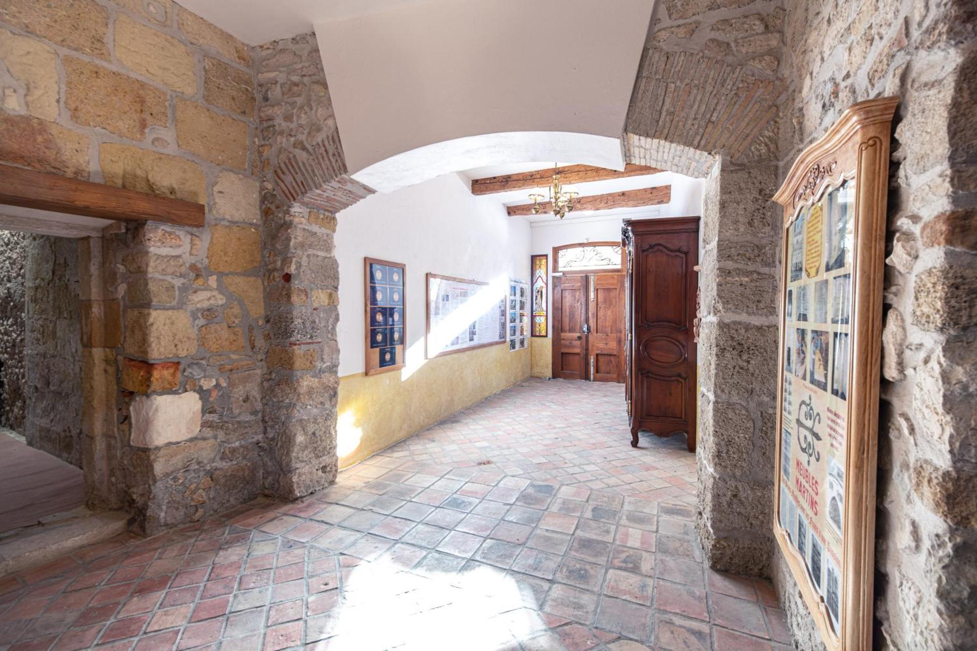 Petit Studio Presbytere Dans L'Eglise ナルボンヌ エクステリア 写真