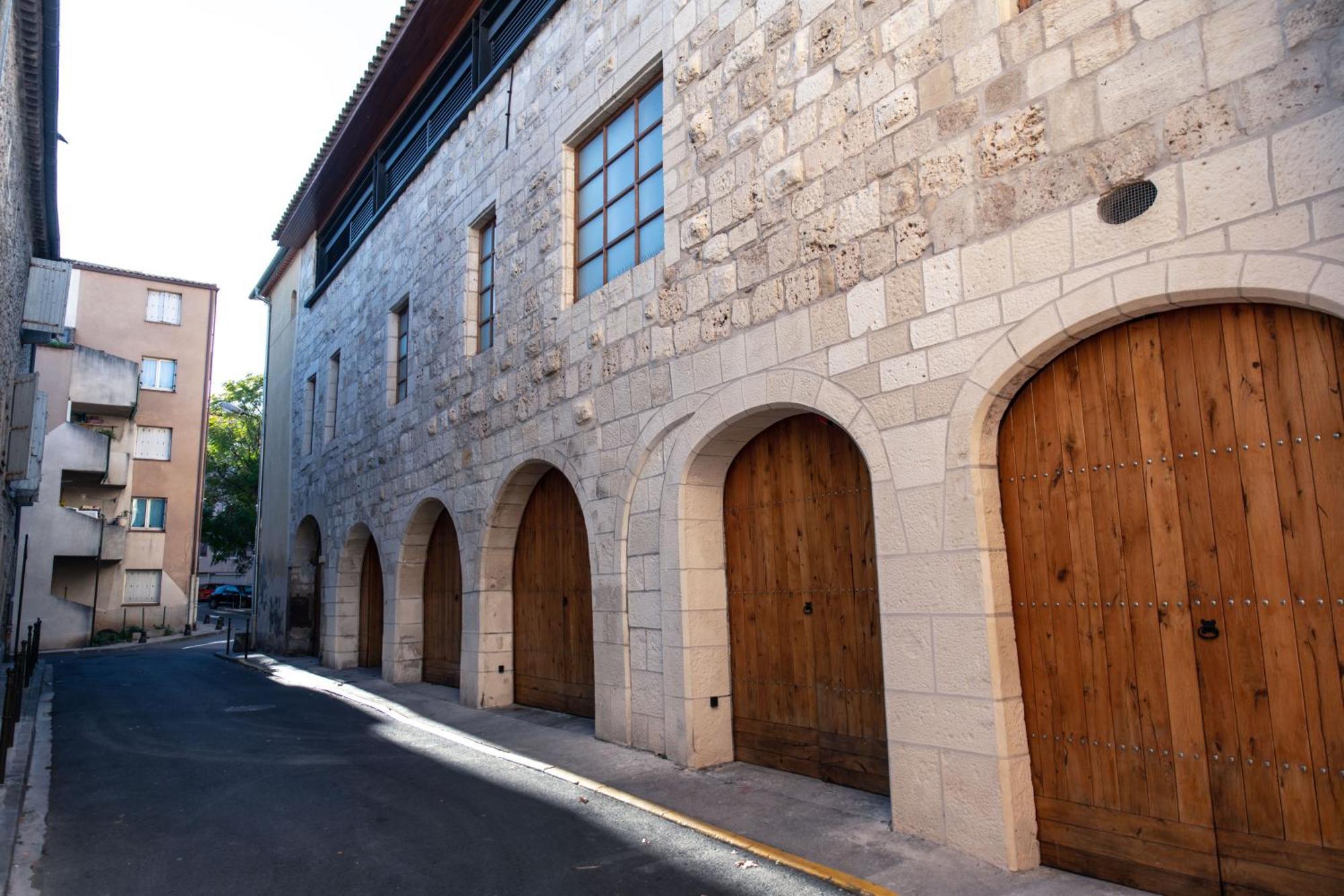 Petit Studio Presbytere Dans L'Eglise ナルボンヌ エクステリア 写真