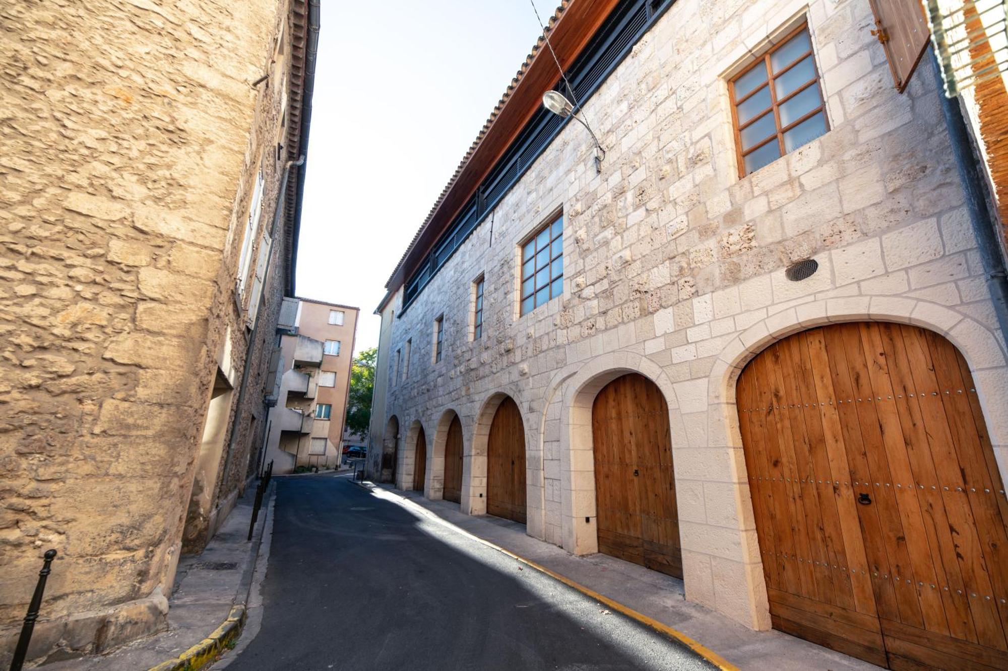 Petit Studio Presbytere Dans L'Eglise ナルボンヌ エクステリア 写真